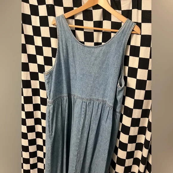 Disney Store Vintage Winnie The Pooh Denim Dress - Picture 9 of 11